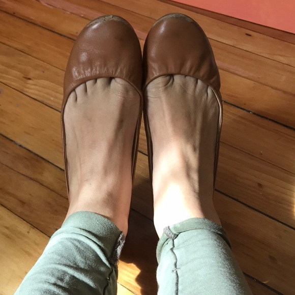 Size 9 j crew flats - Picture 5 of 6